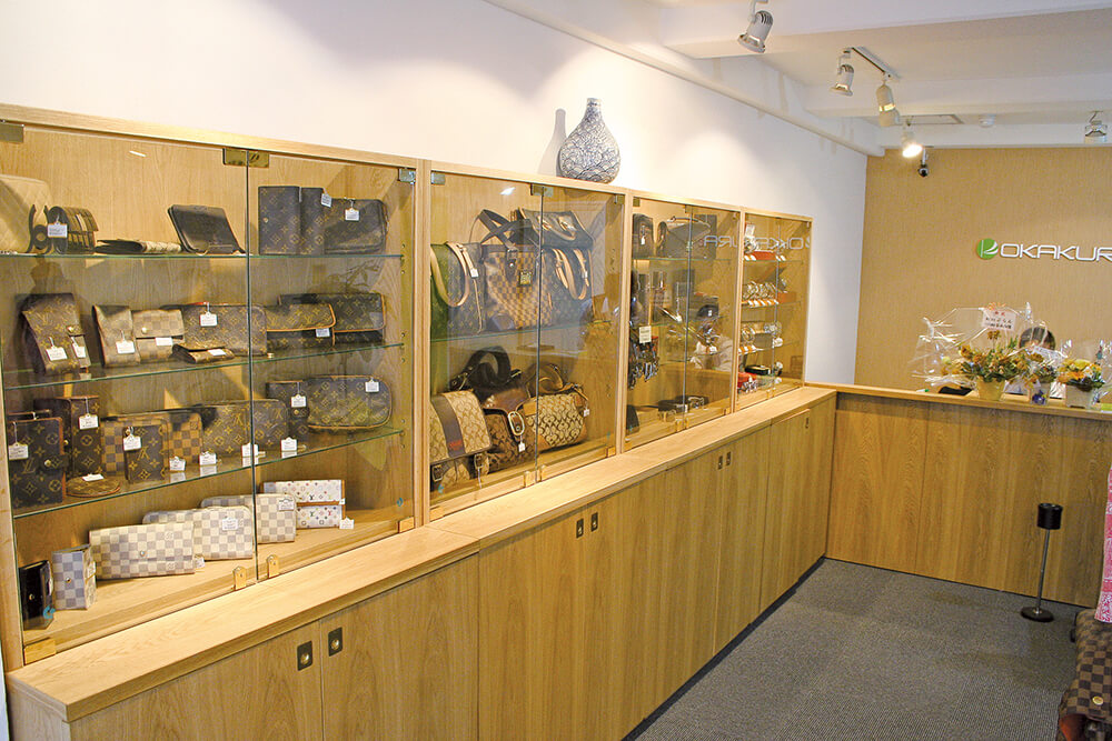 質屋が手がける買取ショップオカクラ